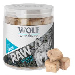 Sparpaket Wolf of Wilderness - RAW Snacks (gefriergetrocknet) - Lachsfilet, große Würfel (280 g)